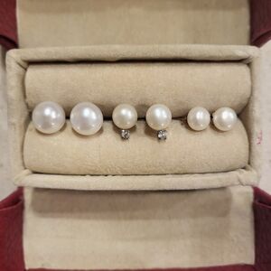 Helzberg Diamonds White Pearl Earrings with Diamondl Accents